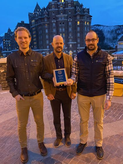 Barak Doell (left), Ben Willing BPS Awards Committee Chair, and Robert Lafrenière